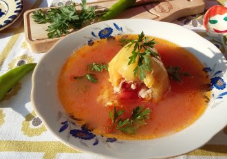 Ciorba cu ardei umplut