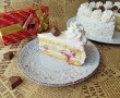 Desert tort cu crema de ciocolata alba, mascarpone si zmeura-12
