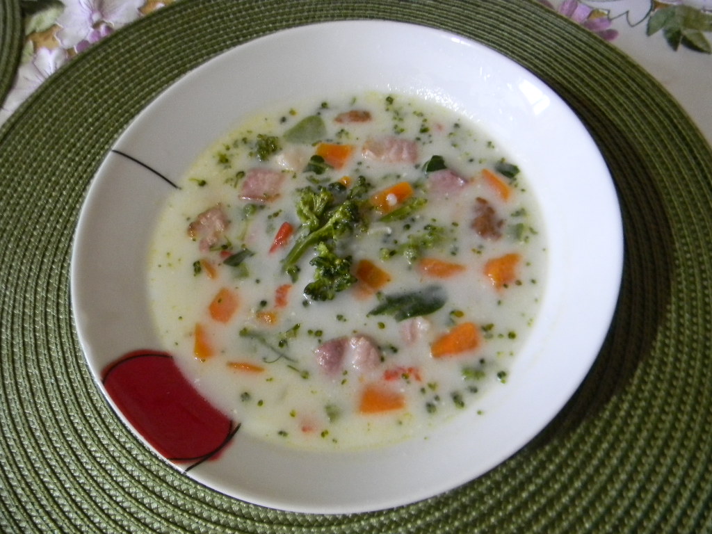 Supa cu brocoli