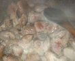 Mancare de praz cu masline si carne de porc reteta traditionala romaneasca-0
