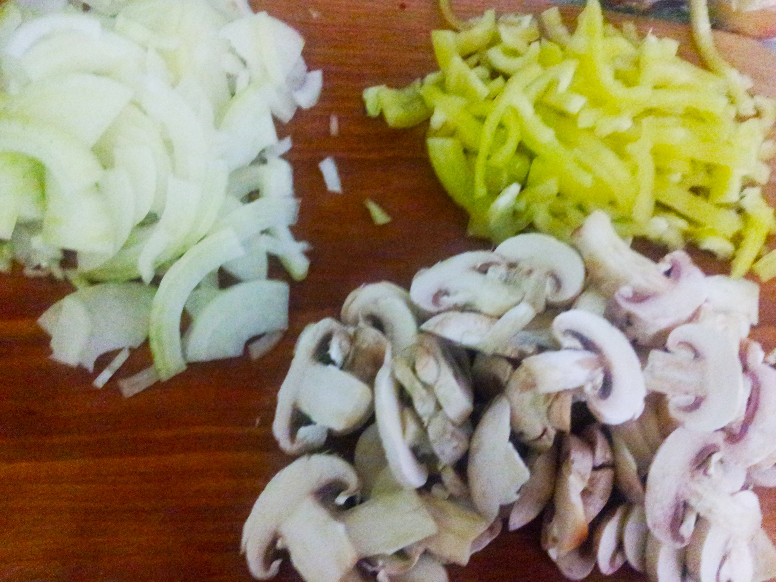 Pulpe de pui cu legume,la cuptor