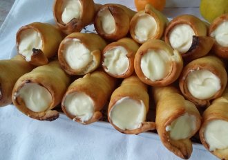 Desert cornete cu crema de vanilie si mascarpone
