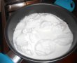 Lapte de pasare cu sos de zmeura-6