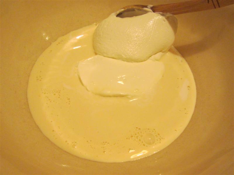 Cheesecake cu lapte condensat
