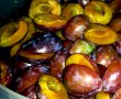 Dulceata de prune cu nuca-1