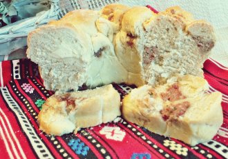 Colac cu carne si branza