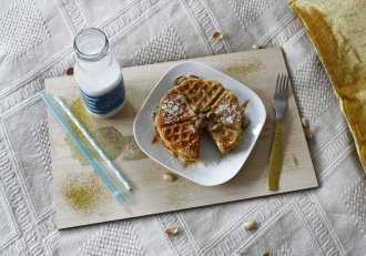 Waffle cu lapte de cocos si biscuiti