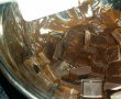 Buturuga din mousse de ciocolata si insert capsuni/zmeura-5