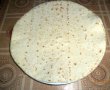 Tortilla cu peste afumat si samburi de rodie-2