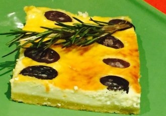 Tarta aperitiv cu masline