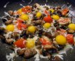 Tigaie cu ciuperci, mozzarella si busuioc-6