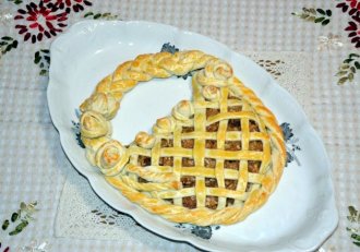 Desert tarta cosulet cu umplutura de mere