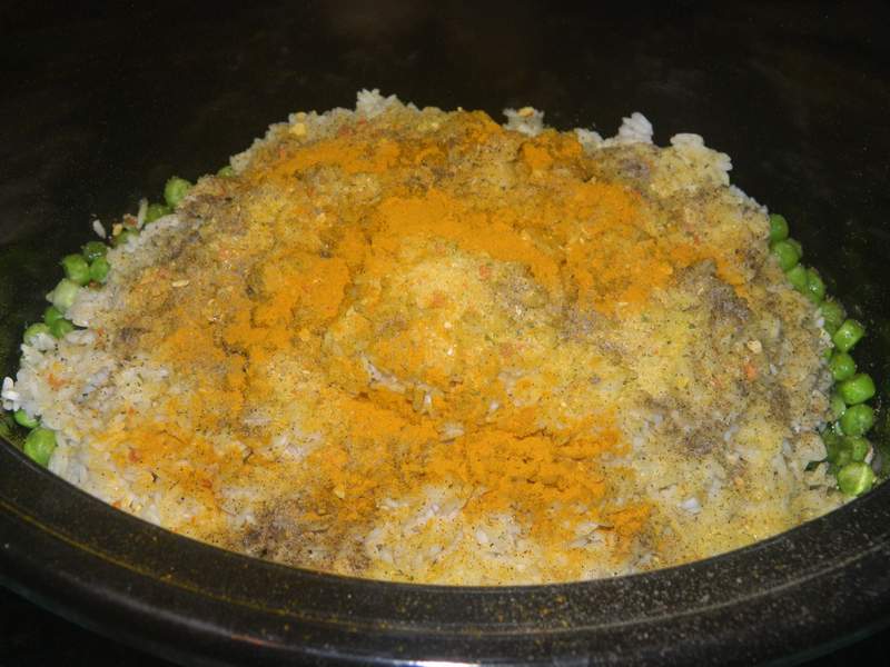 Orez cu ciuperci si mazare la slow cooker Crock-Pot 3,5 L