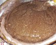 Desert negresa pufoasa cu ciocolata si capsune-1