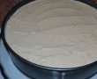Desert tort cu crema de iaurt si jeleu de caise-10