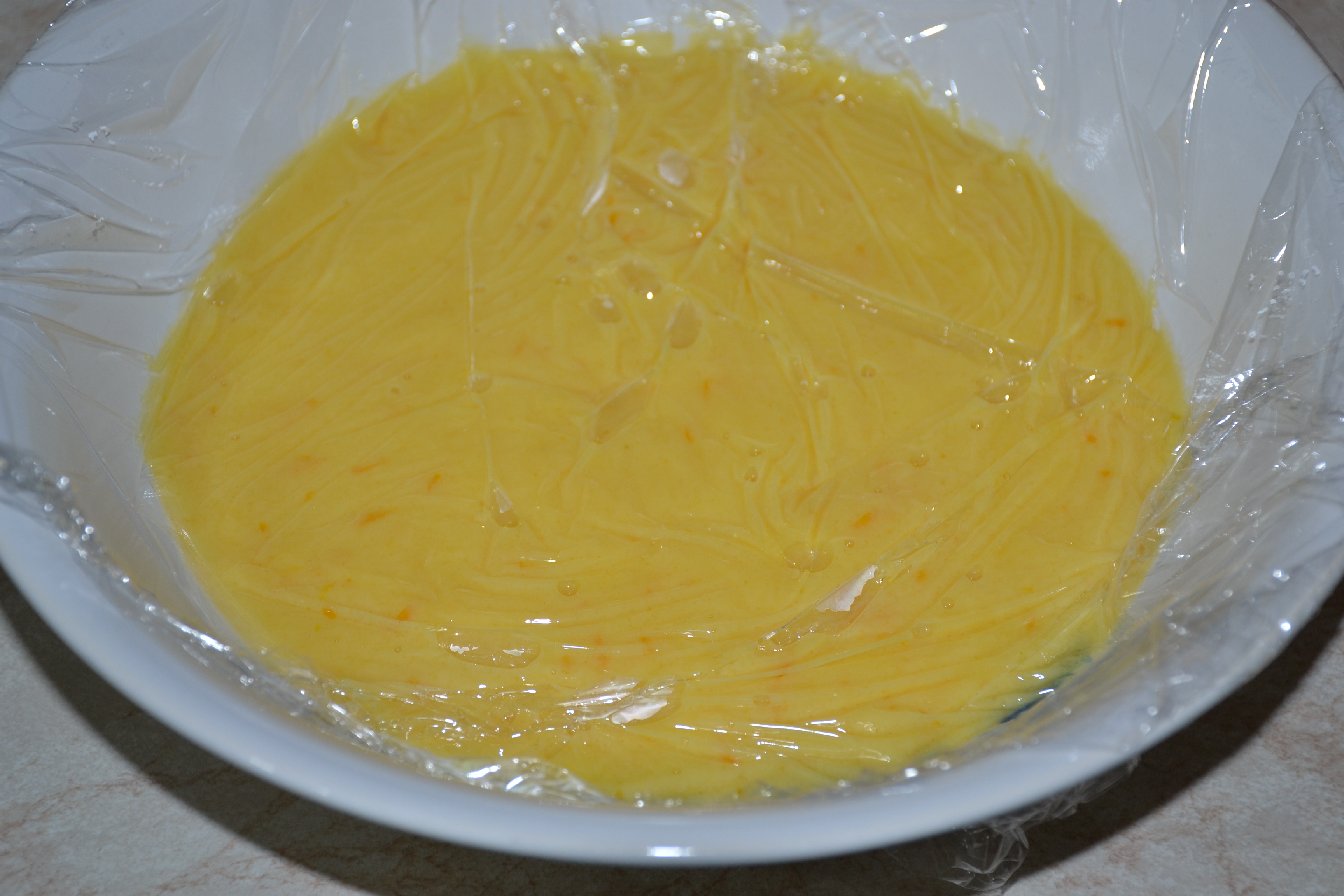 Desert tort cu crema de portocale si mure - reteta nr. 200