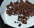 Desert tort cu ciocolata si crema de vanilie-16