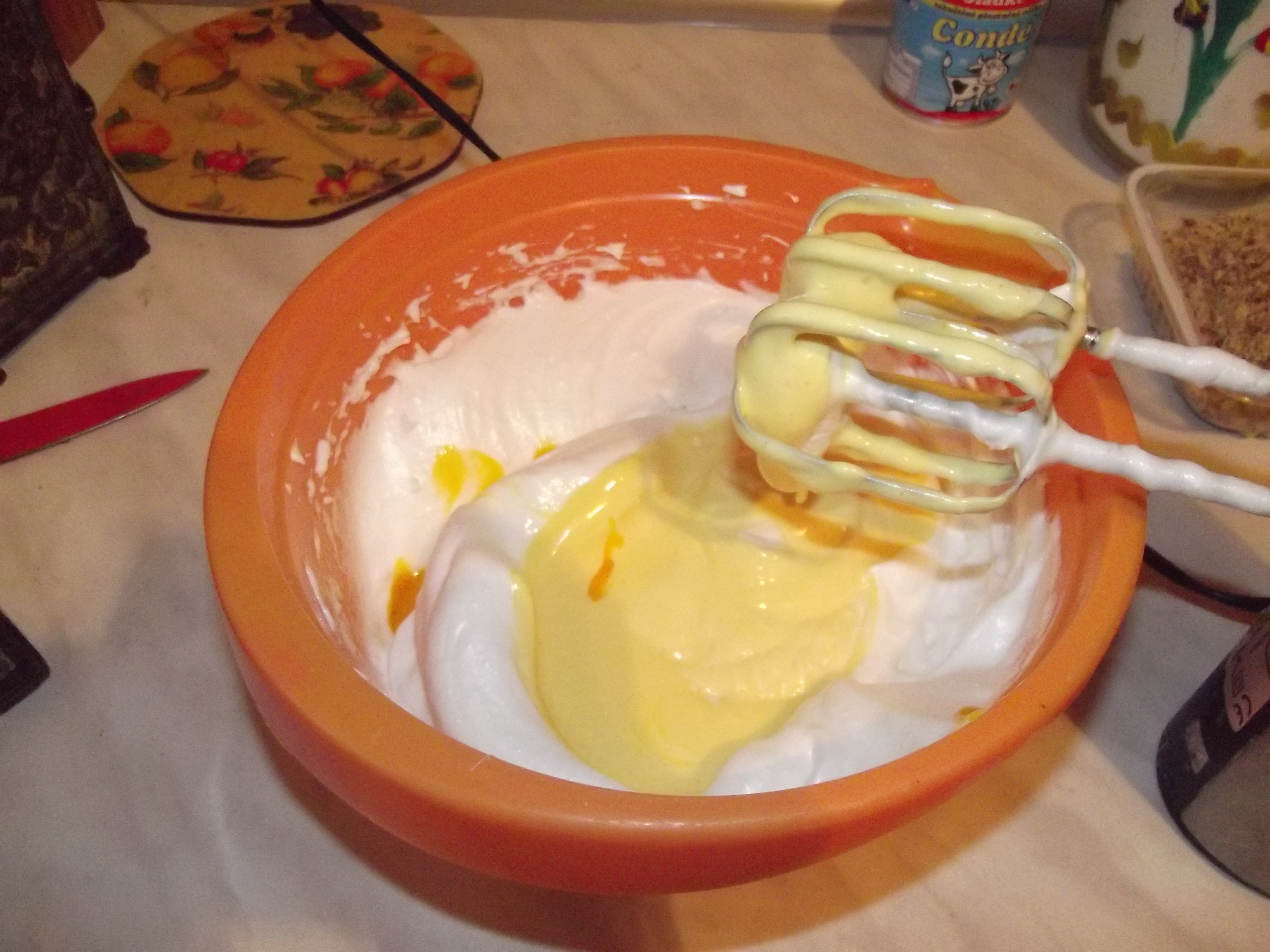 Desert tort cu banane si lapte condensat