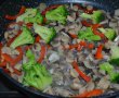 Tarta cu ciuperci, broccoli si telemea-2