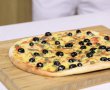 Aluat de pizza rapid si pizza Romana-6