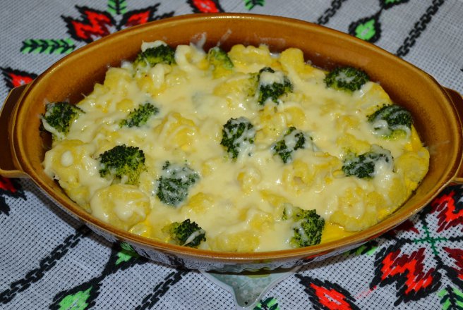 Conopida cu broccoli la cuptor