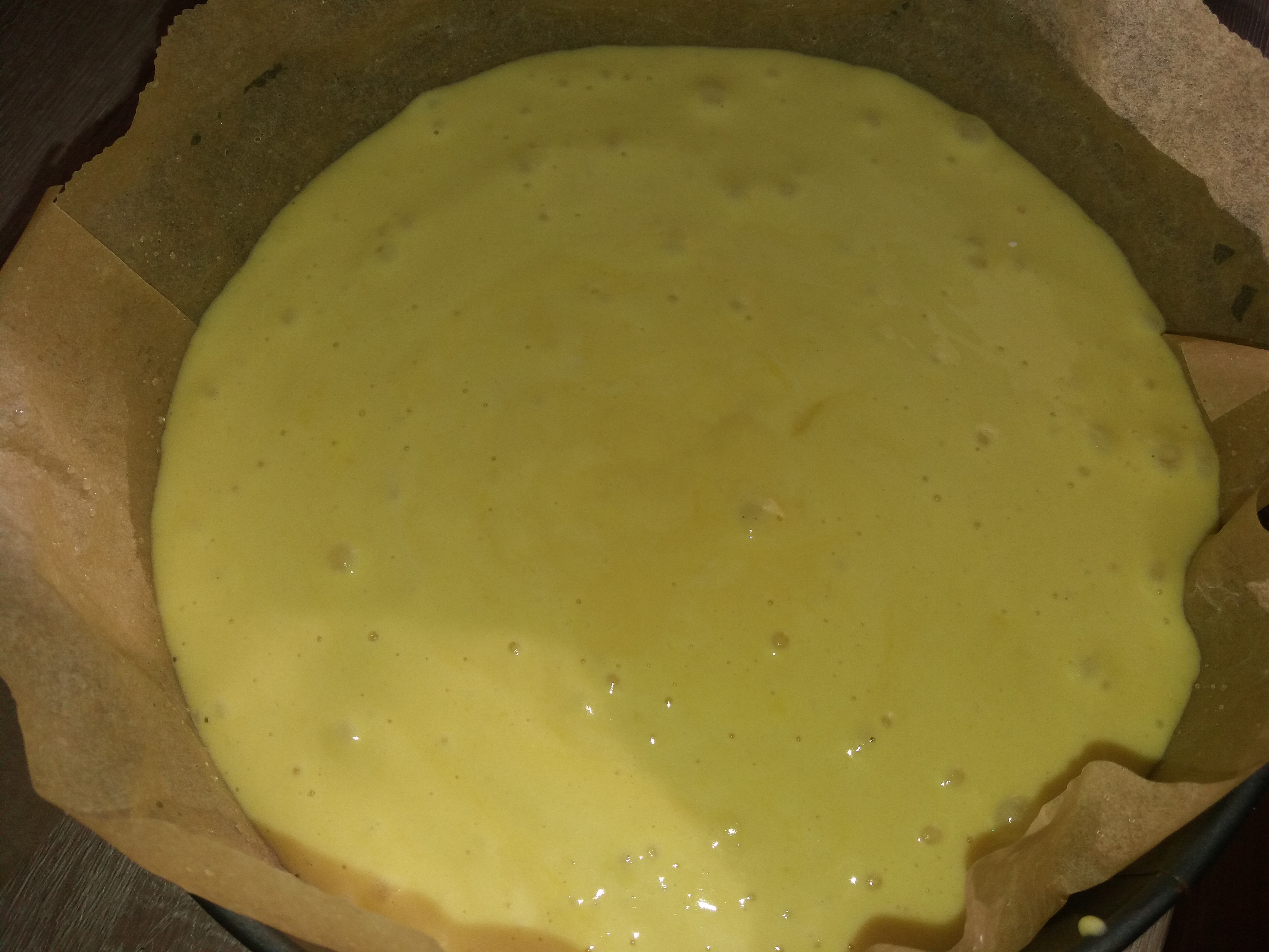 Desert tort Primavara cu crema de mascarpone si ciocolata