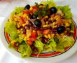 Salata mexicana pe pat de salata verde-6