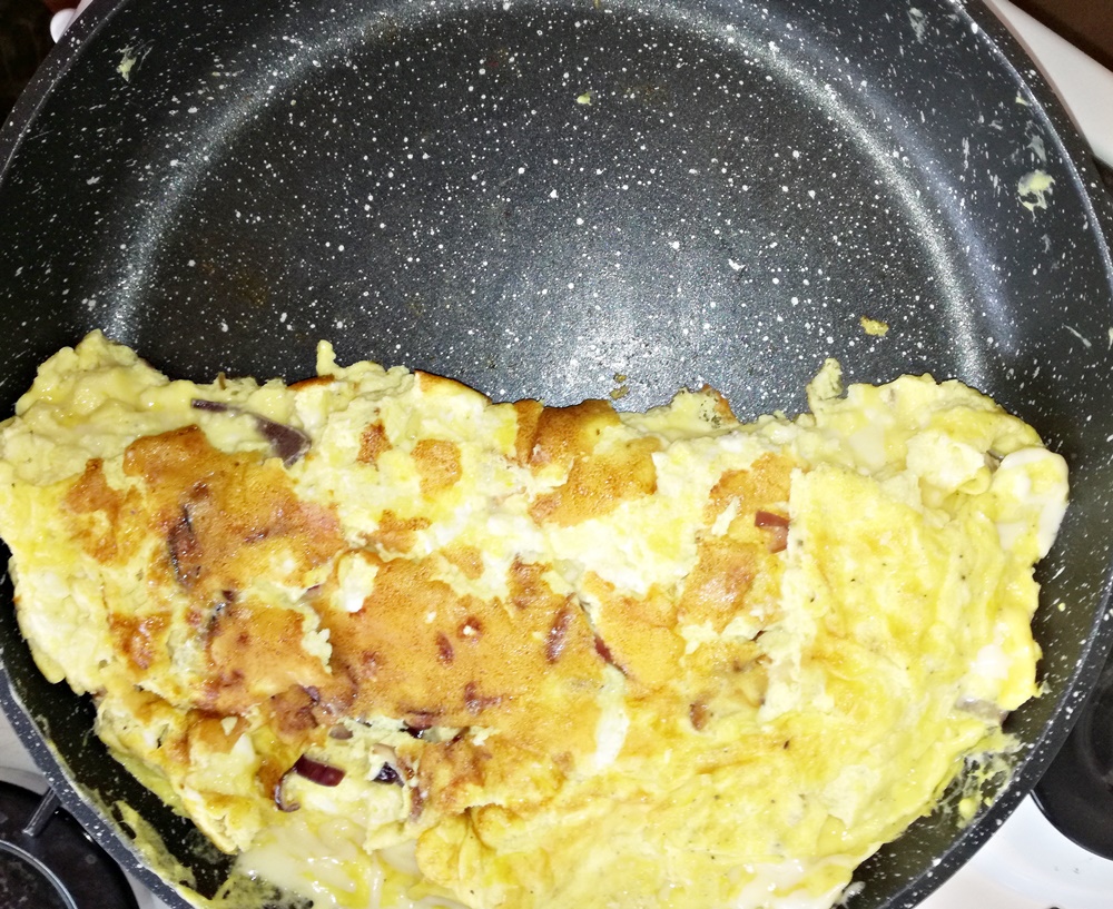 Aperitiv omleta cu cascaval