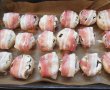 Aperitiv ciuperci umplute cu ricotta, invelite in bacon-3
