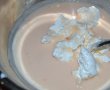 Desert tort cu crema de iaurt si jeleu de afine-2