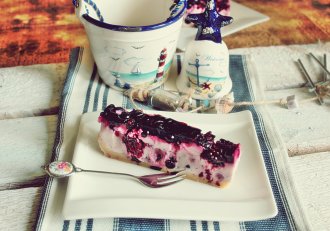 Desert cheescake cu fructe de padure