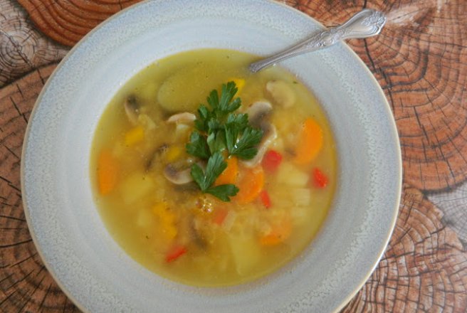 Supa de linte cu ciuperci
