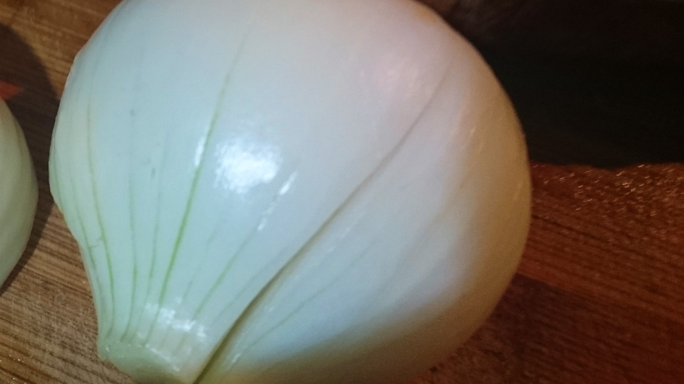 Aperitiv ciuperci umplute cu pui si legume