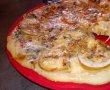 Pizza cu nuci, pere si gorgonzola-1