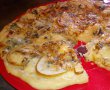 Pizza cu nuci, pere si gorgonzola-8