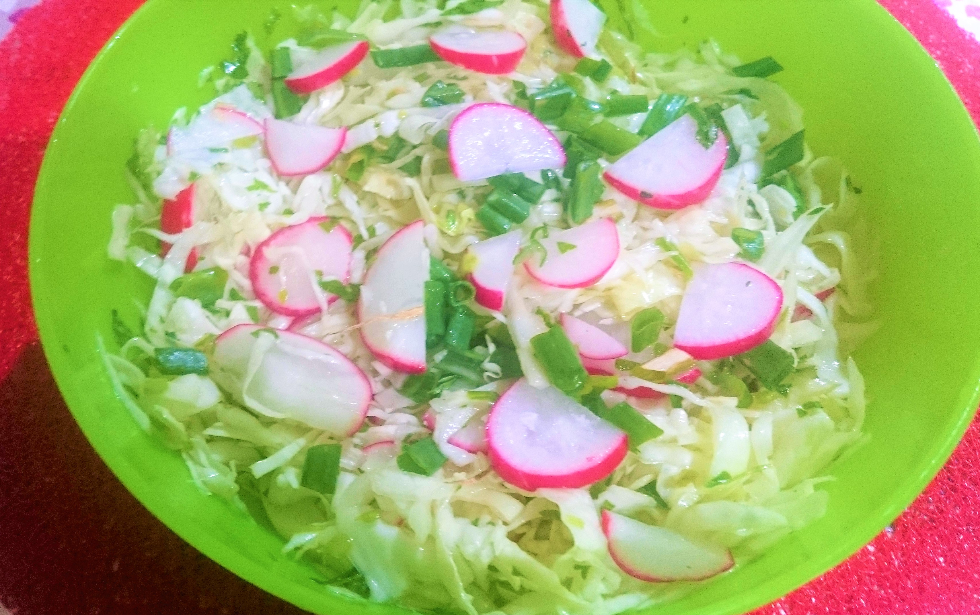 Salata de varza cu ridichi