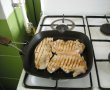 Cotlet de porc (vrabioara) la tigaia grill, cu legume gatite la abur si salata de varza dulce-3
