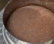 Desert tort cu ciocolata, crema de piersici si blat umed-16