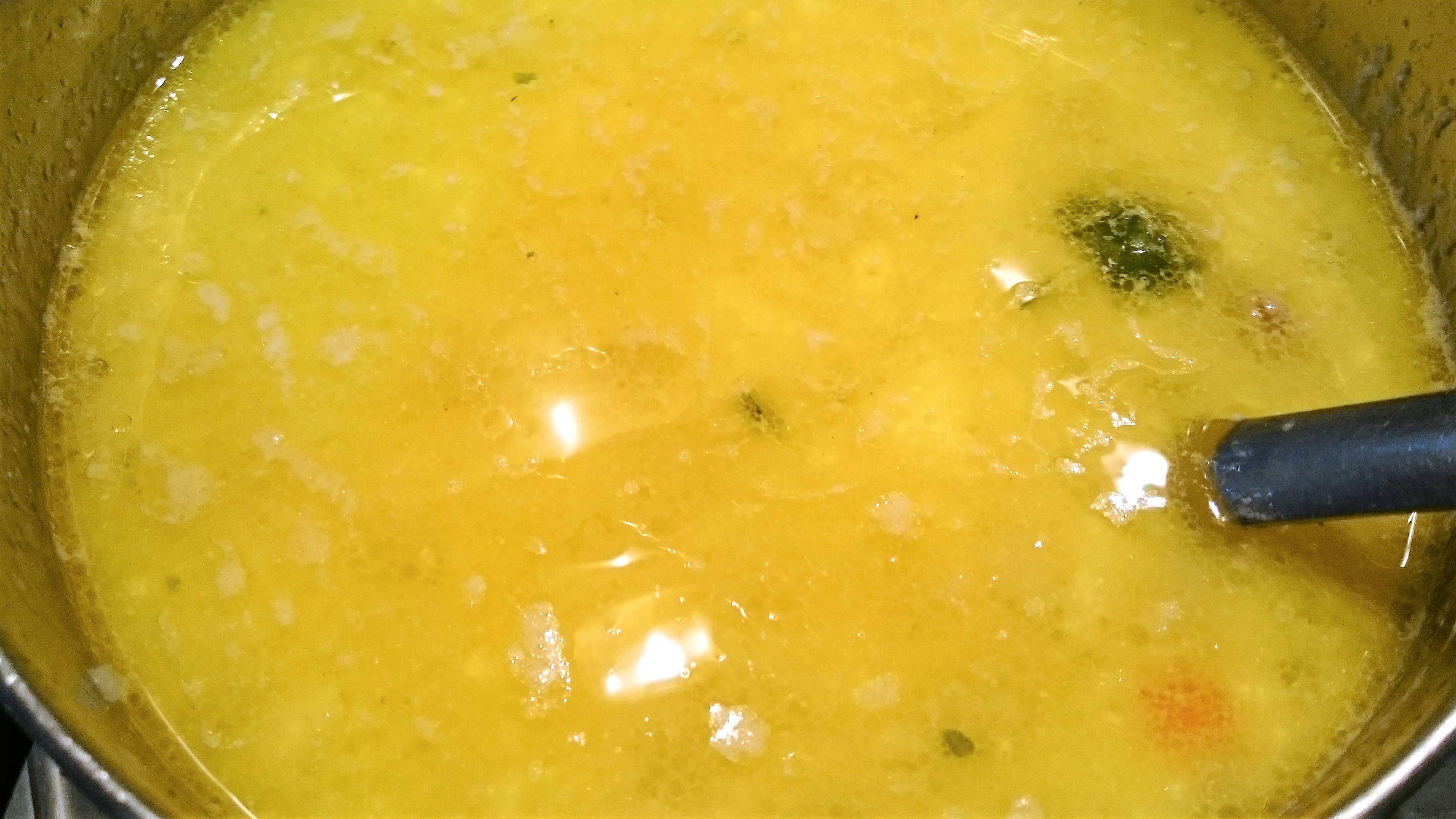 Supa de toamna cu carnati sibieni