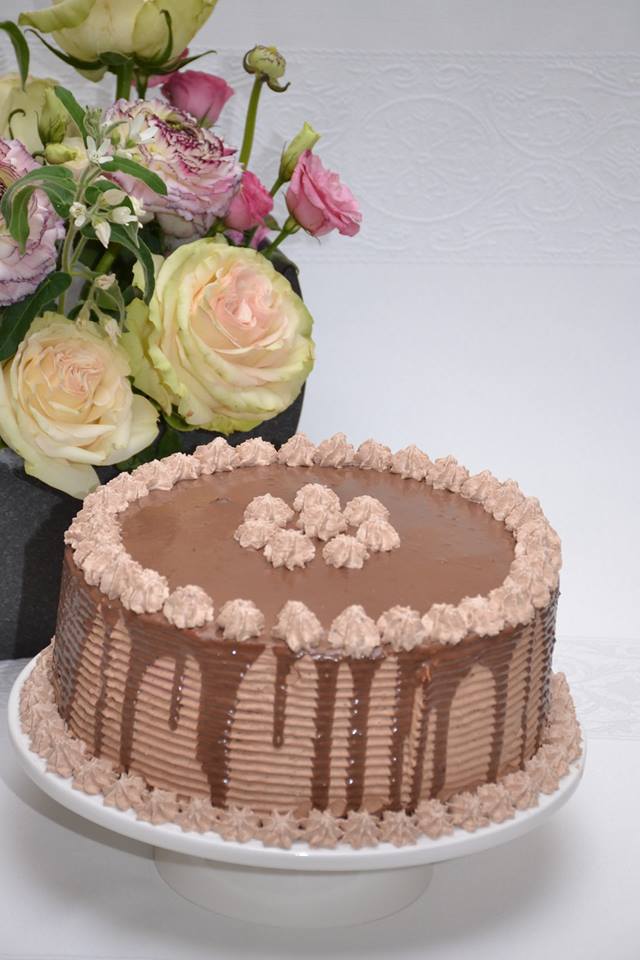 Desert tort cu ciocolata, mure si mascarpone - reteta cu nr. 500
