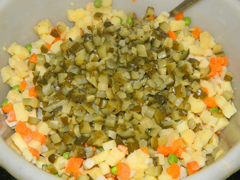 Salata de legume cu maioneza