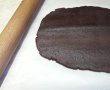Desert prajitura razuita cu blat de cacao si umplutura de mere si branza-7