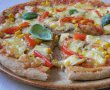 Pizza cu blat din faina integrala si legume-3