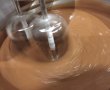 Desert cupcakes cu cafea, ciocolata espresso, frisca si fulgi de ciocolata-0