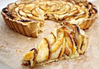Desert tarta cu mere