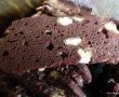 Desert biscuiti cu ciocolata si bezele-6