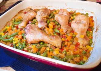 Pulpe de pui marinate in bere la cuptor cu legume