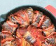 Kufta bil Batinjal (Rulouri libaneze din vinete umplute cu chiftele in sos de rosii)-0