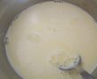 Desert tort cu capsuni si crema mousseline-2