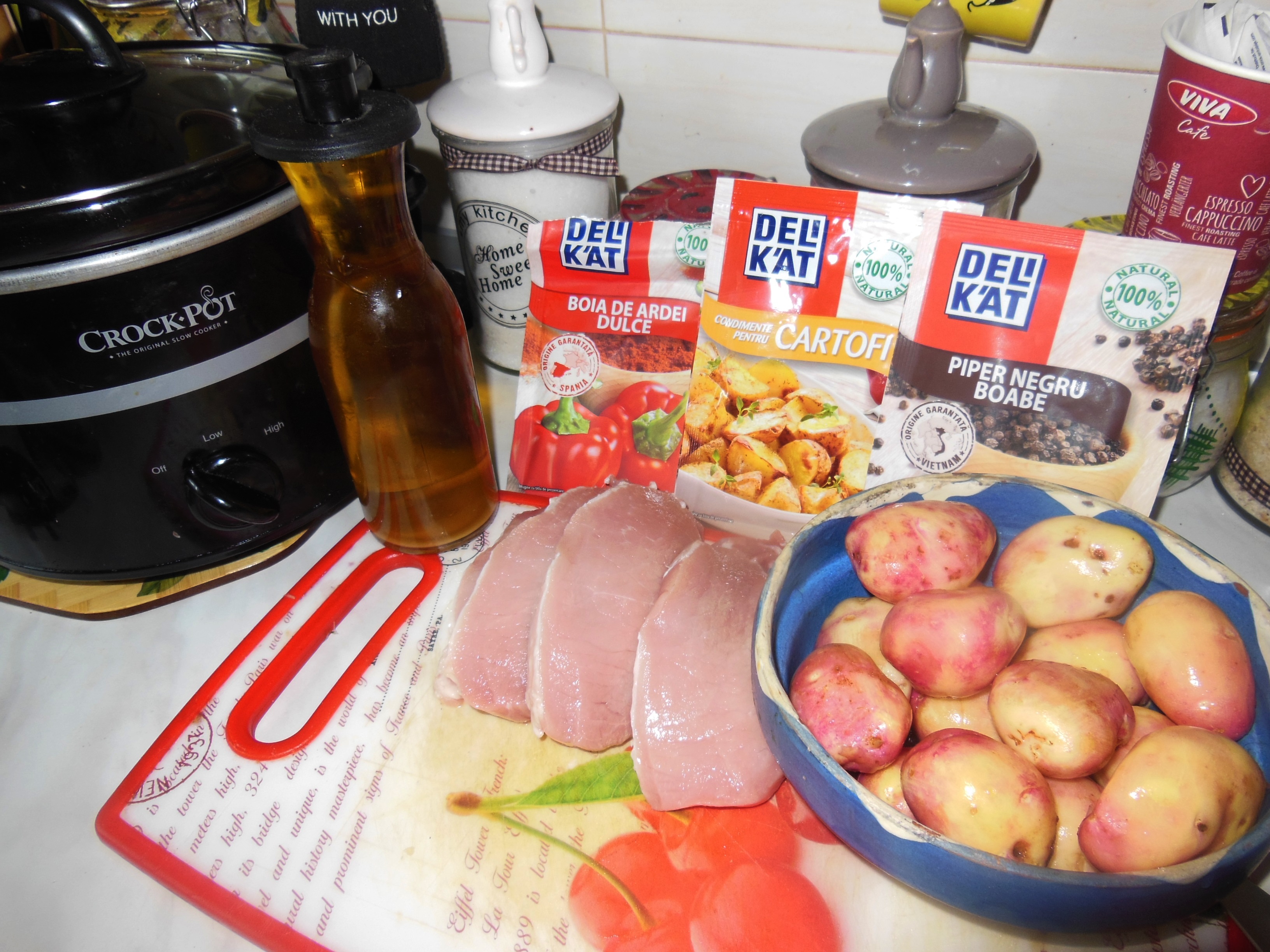 Muschi file cu cartofi noi la slow cooker Crock-Pot